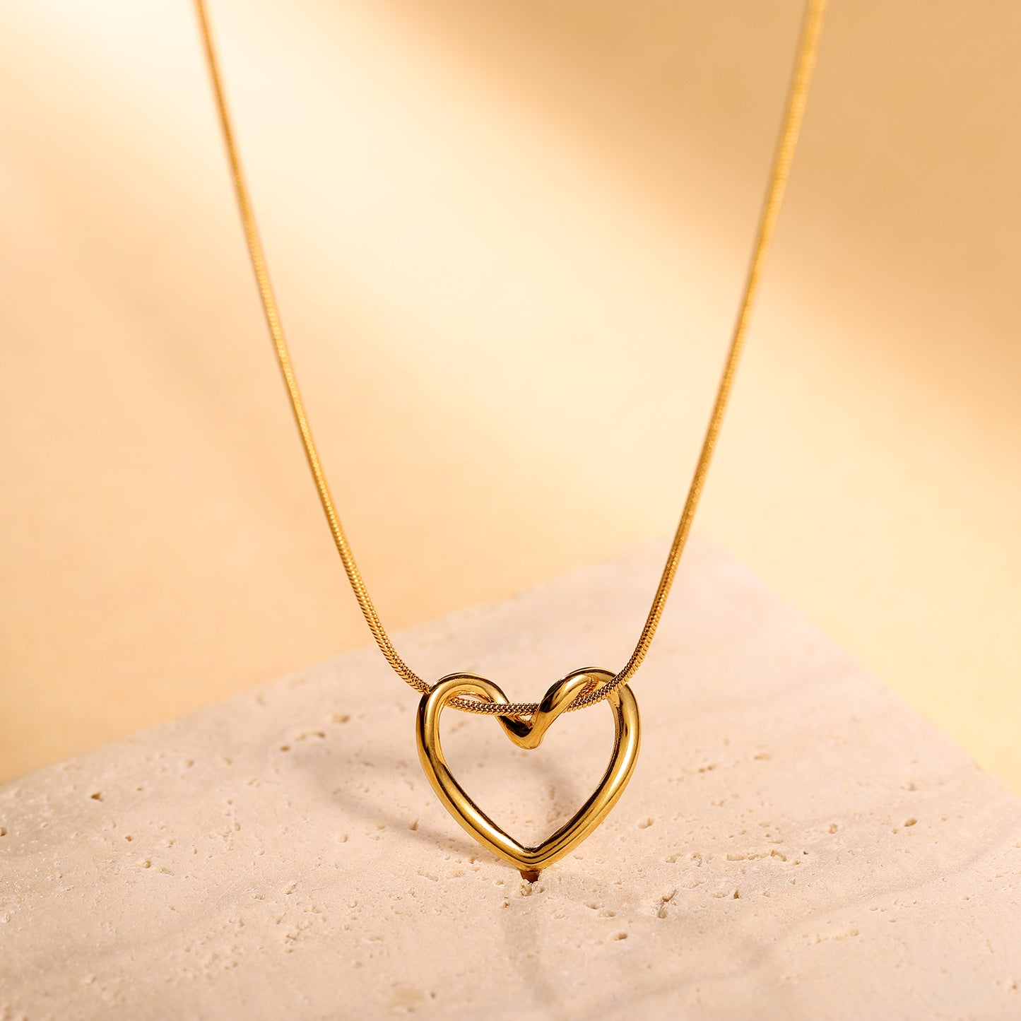 18K Gold Plated Heart Outline Necklace